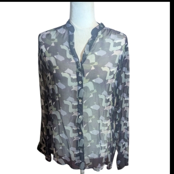 Casual Studio Gray/Black Sheer Button-Up Blouse with Abstract Pattern NWT Sz S - Picture 1 of 10